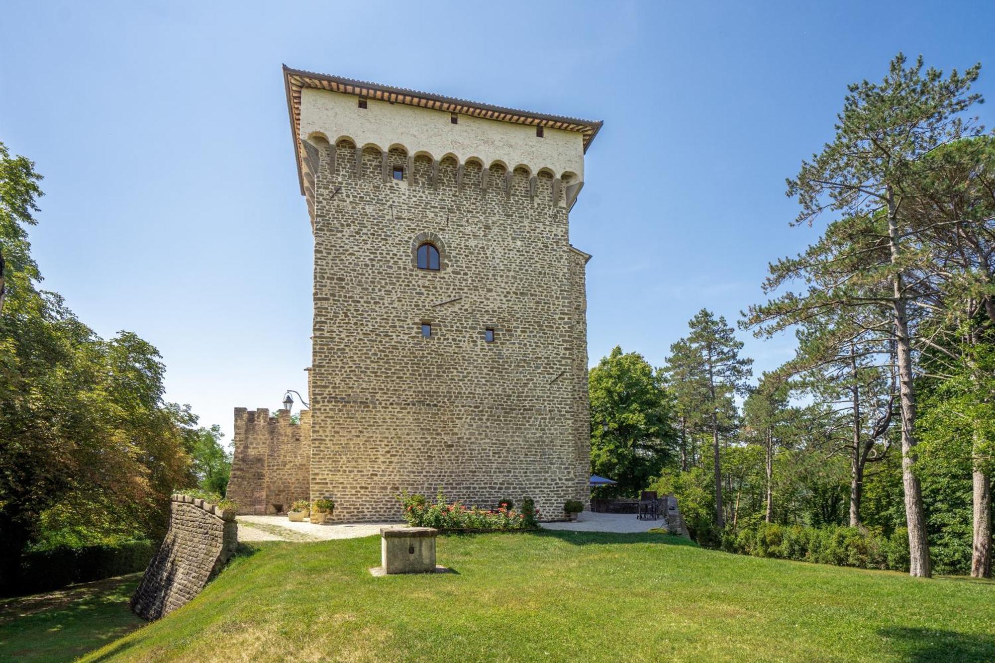 Castello Di Magrano Villa Gubbio Luaran gambar